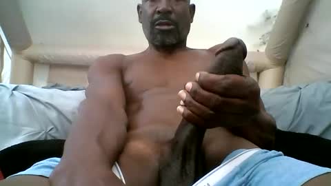 Snapshot of waleswusup chatting on 10/07/25, 04:59 Champion Lover online show from 10/07/25, 04:59