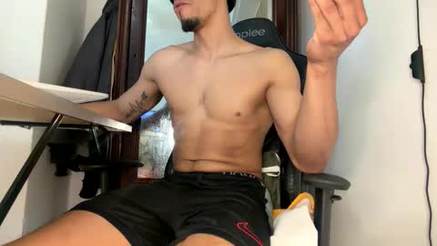 Snapshot of wali170097 chatting on 05/16/26, 10:23 ghhhgh online show from 05/16/26, 10:23