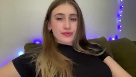 walkiria19 online show from 03/04/26, 08:04