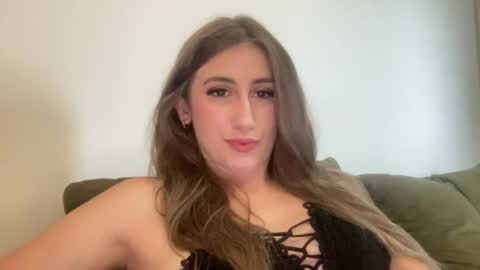 Snapshot of walkiria19 chatting on 07/02/26, 04:18 walkiria19 online show from 07/02/26, 04:18
