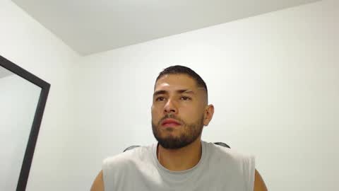 Snapshot of walter_brownn01 chatting on 01/17/25, 12:10 WALTER BROWN online show from 01/17/25, 12:10