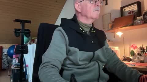 waltix64 online show from 01/09/26, 09:23