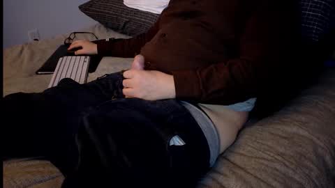 Snapshot of waltsobchak chatting on 12/17/25, 02:28 I love the ol in-n-out online show from 12/17/25, 02:28