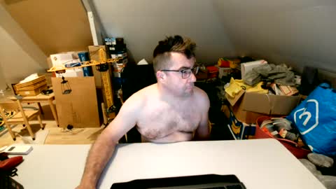 Snapshot of wammes85 chatting on 06/20/26, 10:56 wammes online show from 06/20/26, 10:56