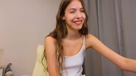 Wendy. Hello Honeys Ill see you 2nd 5th 7th this week love you3 online show from 12/26/24, 07:16