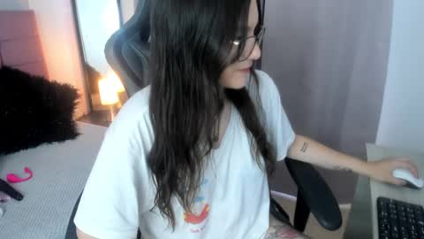 Alexandra online show from 09/15/25, 07:14