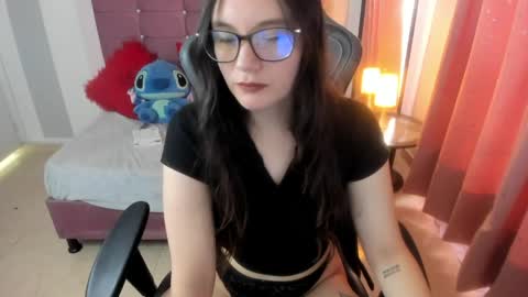 Alexandra online show from 04/10/26, 05:50