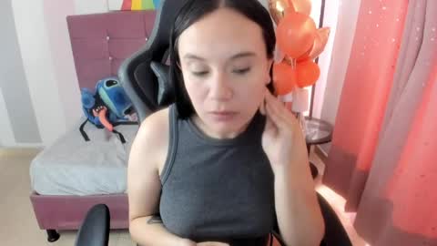 Snapshot of wanda_sg chatting on 05/02/26, 03:06 Alexandra online show from 05/02/26, 03:06