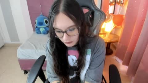 Alexandra online show from 06/09/26, 07:03