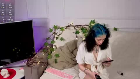 Emi online show from 06/29/26, 03:23