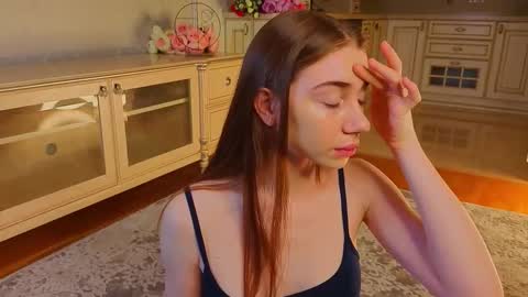 hello guys im Lilian online show from 12/02/25, 03:12