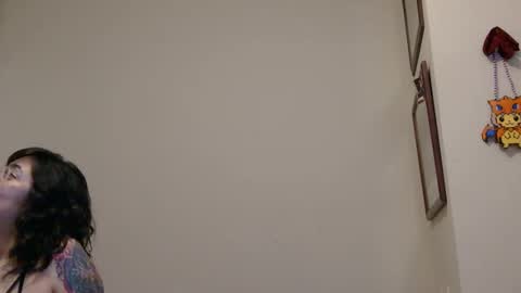 Snapshot of wandaxcosmo chatting on 03/10/26, 02:27 COSMOxWANDA online show from 03/10/26, 02:27