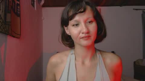 Snapshot of wanderwhitch chatting on 02/21/26, 02:01 Miya online show from 02/21/26, 02:01