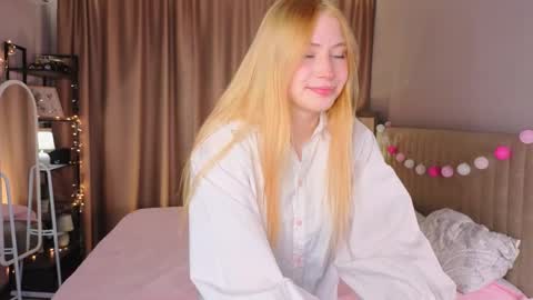 Snapshot of wanetahettrick chatting on 05/29/26, 06:17 Amelia online show from 05/29/26, 06:17