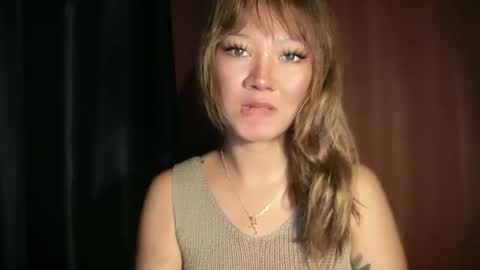 Snapshot of wanna_bewithyouxxx chatting on 02/28/26, 01:39 LIZA online show from 02/28/26, 01:39