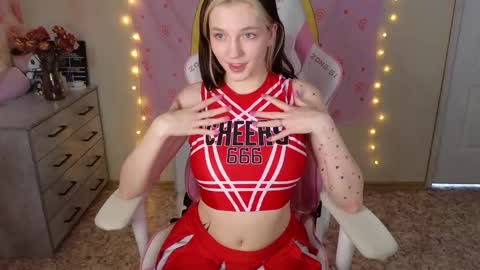 Kate online show from 03/02/25, 08:16