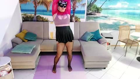 Snapshot of wannafeelitall chatting on 01/03/25, 06:46 Emilia inst  online show from 01/03/25, 06:46