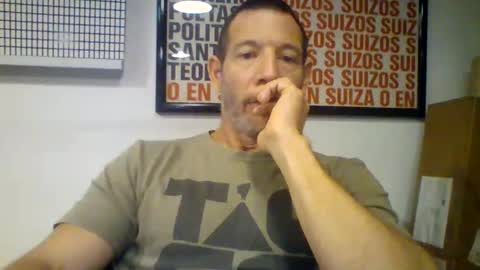 Snapshot of want_to_be_recognized chatting on 04/20/26, 06:42 want_to_be_recognized online show from 04/20/26, 06:42