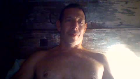 Snapshot of want_to_be_recognized chatting on 05/05/26, 02:41 want_to_be_recognized online show from 05/05/26, 02:41