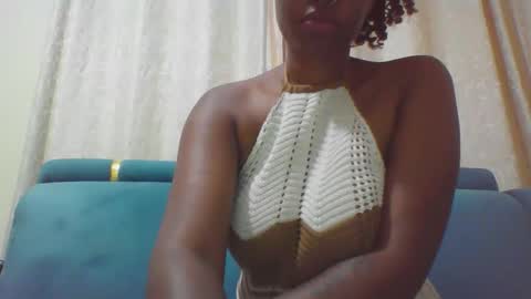 wapgirl22 online show from 05/28/26, 02:14