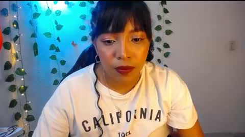 Snapshot of warisgoddes chatting on 06/10/26, 07:46 EMILY online show from 06/10/26, 07:46
