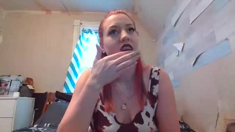 warwhore24 online show from 12/29/24, 06:05