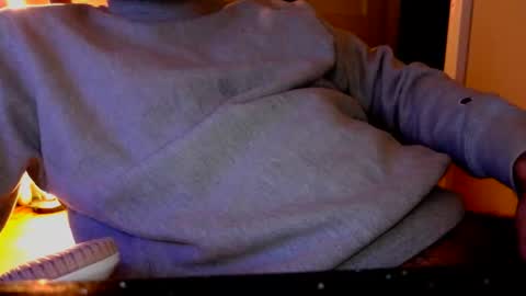 Snapshot of wasted346 chatting on 11/04/25, 02:21 Bowwow online show from 11/04/25, 02:21