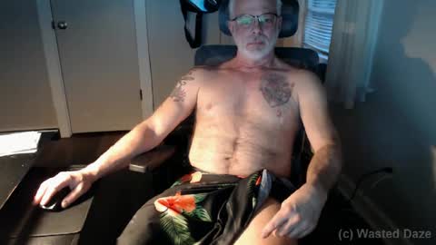 Snapshot of wasted_daze_ chatting on 02/04/25, 11:06 wasted_daze_ online show from 02/04/25, 11:06