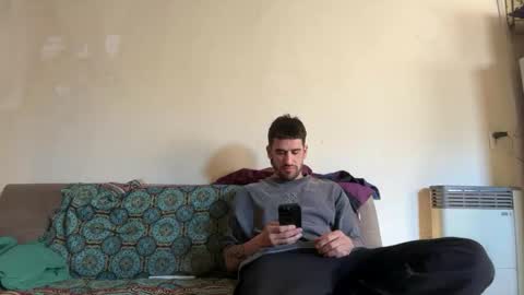 wearetwo online show from 11/09/25, 04:49