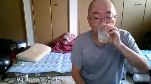 watanosmoking online show from 10/05/25, 01:26