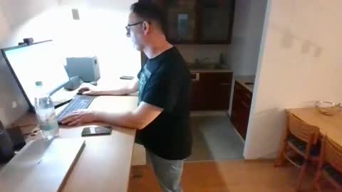 watchmecum78 online show from 11/17/25, 10:54