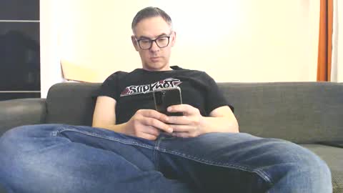 Snapshot of watchmecum78 chatting on 03/06/26, 02:46 watchmecum78 online show from 03/06/26, 02:46