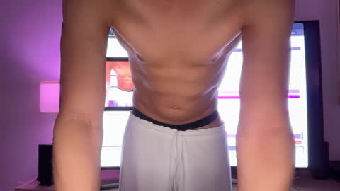 Snapshot of watchtheshow0 chatting on 09/30/25, 05:01 Ty M online show from 09/30/25, 05:01