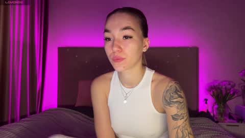 Snapshot of watergirl_ chatting on 03/12/25, 05:13 Im saving up for a new car help me online show from 03/12/25, 05:13