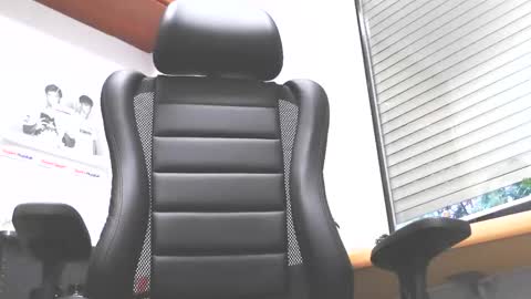 waterman__30 online show from 12/22/25, 12:02