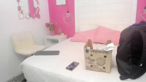 Milf Latina online show from 05/27/26, 01:30