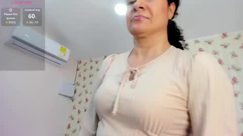 Milf Latina online show from 05/30/26, 01:30