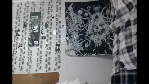 Mina online show from 04/18/26, 08:09