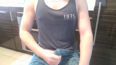 Anton online show from 04/08/26, 03:28