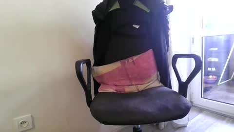 Anton online show from 04/27/26, 06:33