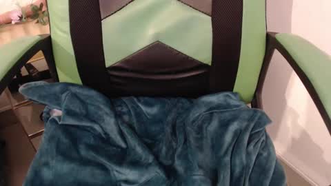 Trixie 3 online show from 02/15/25, 12:11