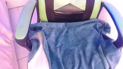 Trixie 3 online show from 09/17/25, 02:52