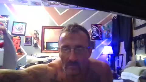 Snapshot of we_r_freaks chatting on 02/05/26, 02:38 we_r_freaks online show from 02/05/26, 02:38