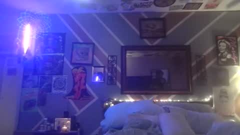 Snapshot of we_r_freaks chatting on 02/27/26, 08:36 we_r_freaks online show from 02/27/26, 08:36