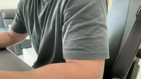 Weapon X online show from 10/21/25, 01:39