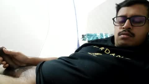 Snapshot of wearcondom chatting on 07/31/26, 07:41 sexyguy online show from 07/31/26, 07:41