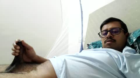 Snapshot of wearcondom chatting on 08/01/26, 07:40 sexyguy online show from 08/01/26, 07:40
