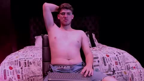 Jhonny Dick  his neighbors. online show from 03/12/26, 12:06