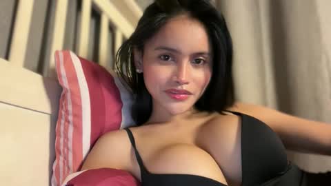 Maggie online show from 02/03/26, 04:34