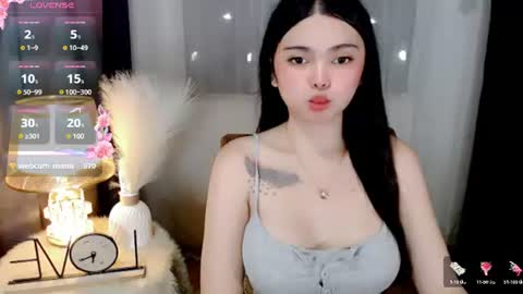 Snapshot of webcum_mami chatting on 06/08/26, 11:49 mami abby online show from 06/08/26, 11:49